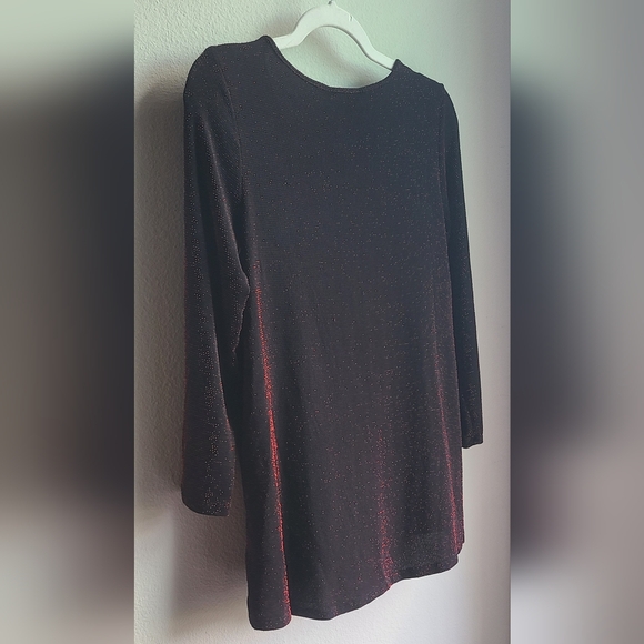 Amana - Women’s Black Red Sparkly 3/4 Sleeve Top, Sz L - Picture 5 of 6